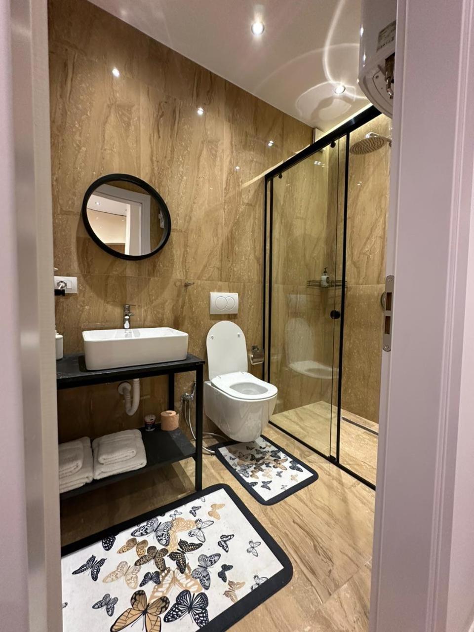 Fa Apartments At City Center 02 Тирана Екстериор снимка